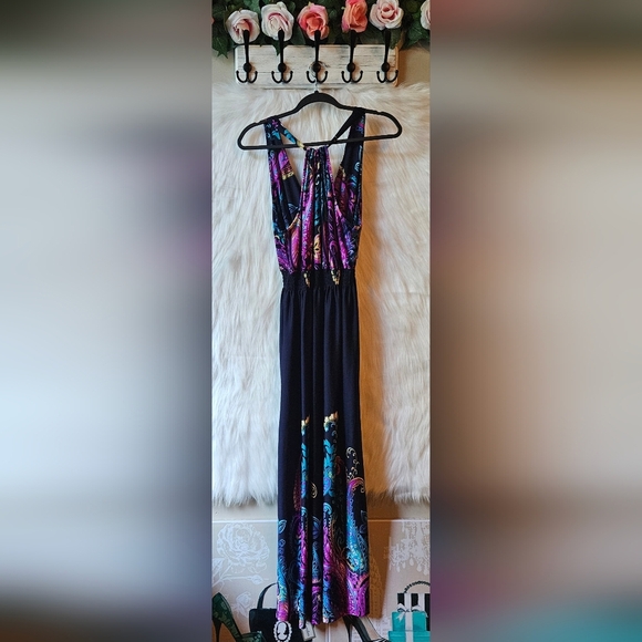 Beaches Sweeping Summer Romance Maxi Dress w/ Elastic Waist - Picture 4 of 7